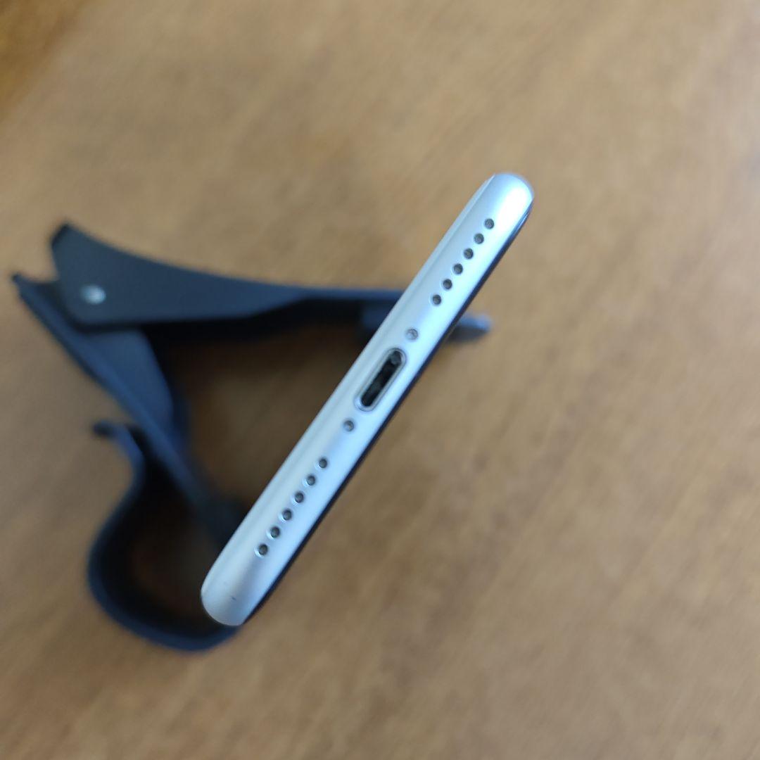 iPhone SE (第2世代) 64GB ホワイト 箱付き SIMフリー