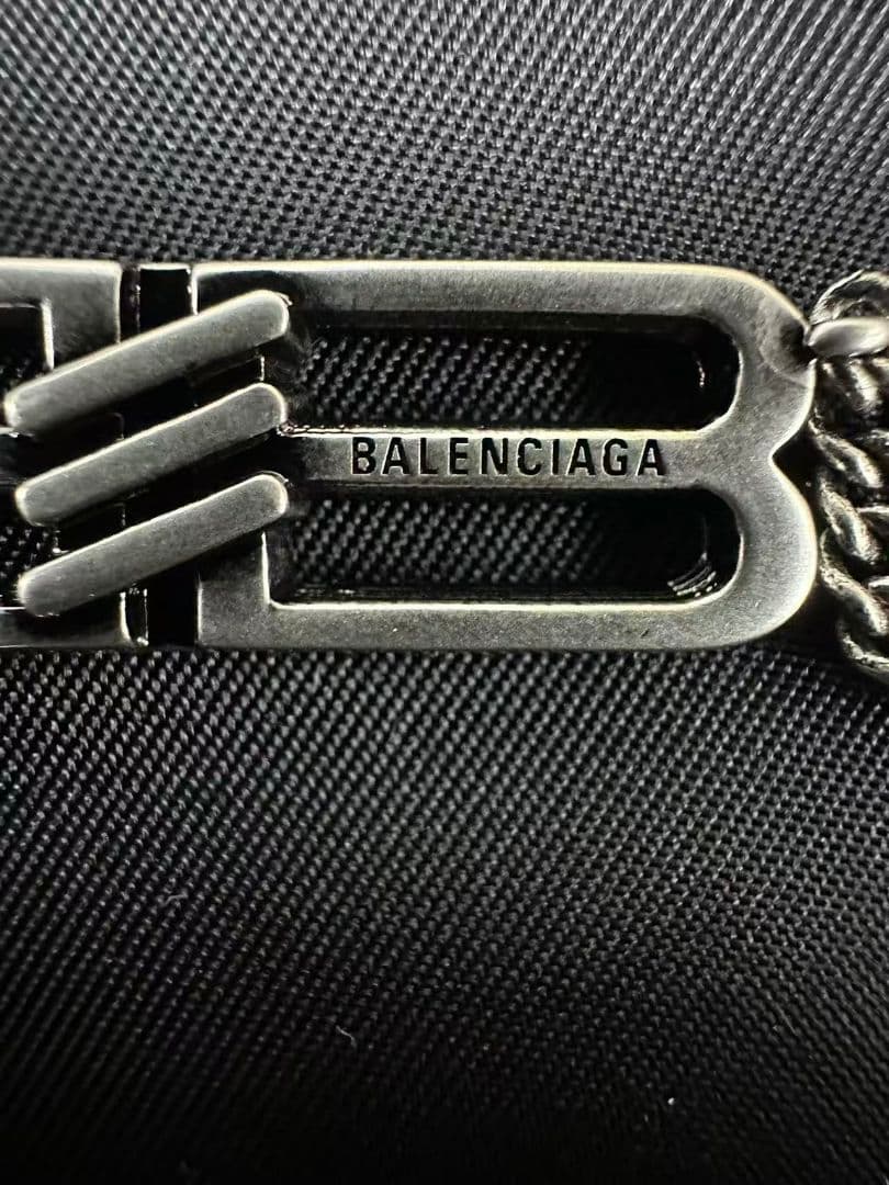 BALENCIAGA チェーンネックレス 新品同様