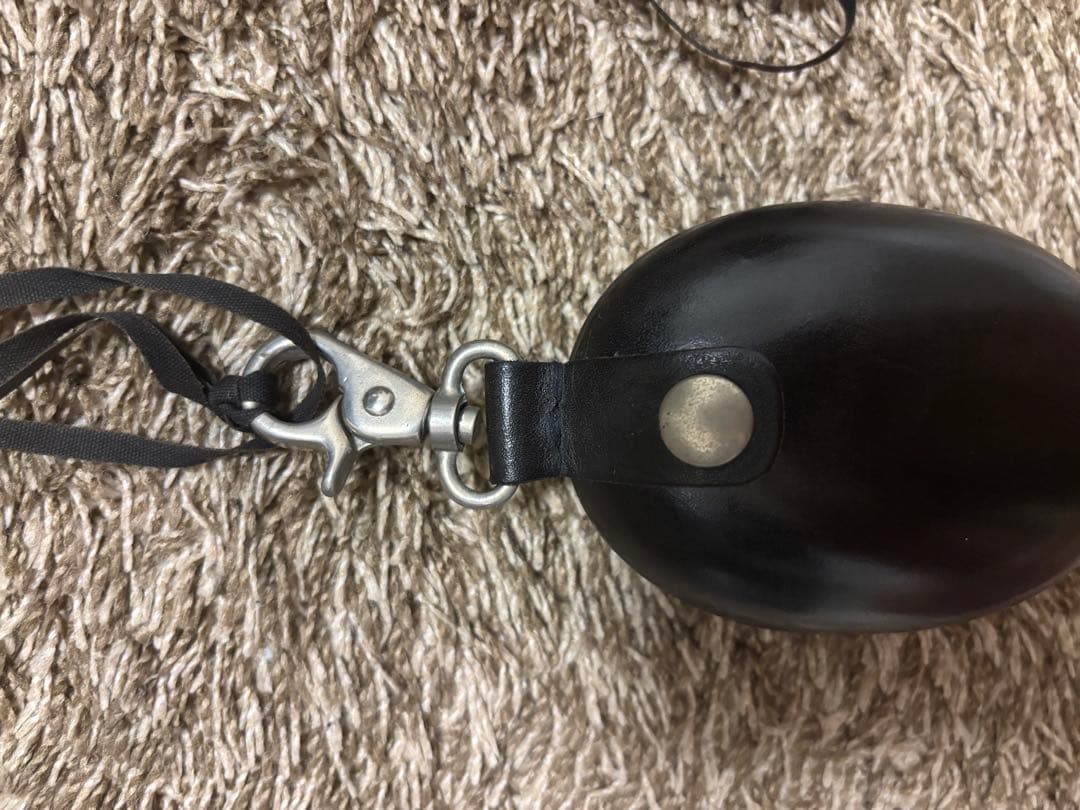 アンドゥムルメステール　レザーケース