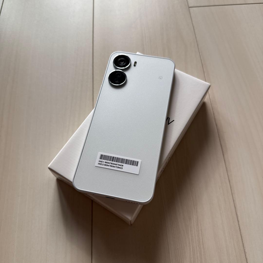 【美品】Libero 5G IV ホワイト本体 SIMフリー