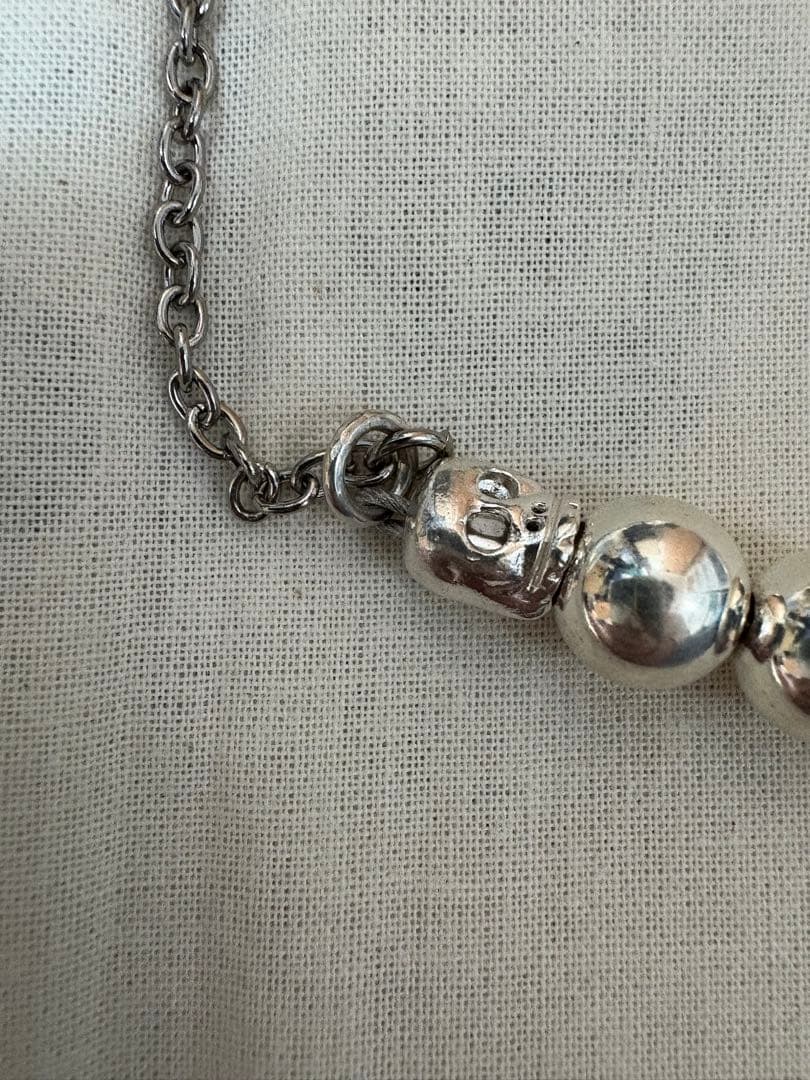 ブルーナボイン ベン・ヴァーラショートネックレス　シルバーBRUNABOINNE