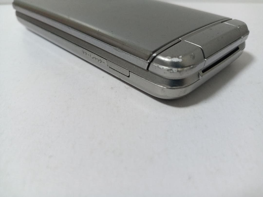 ☆ SoftBank DIGNO ケータイ4 A202KC シルバー