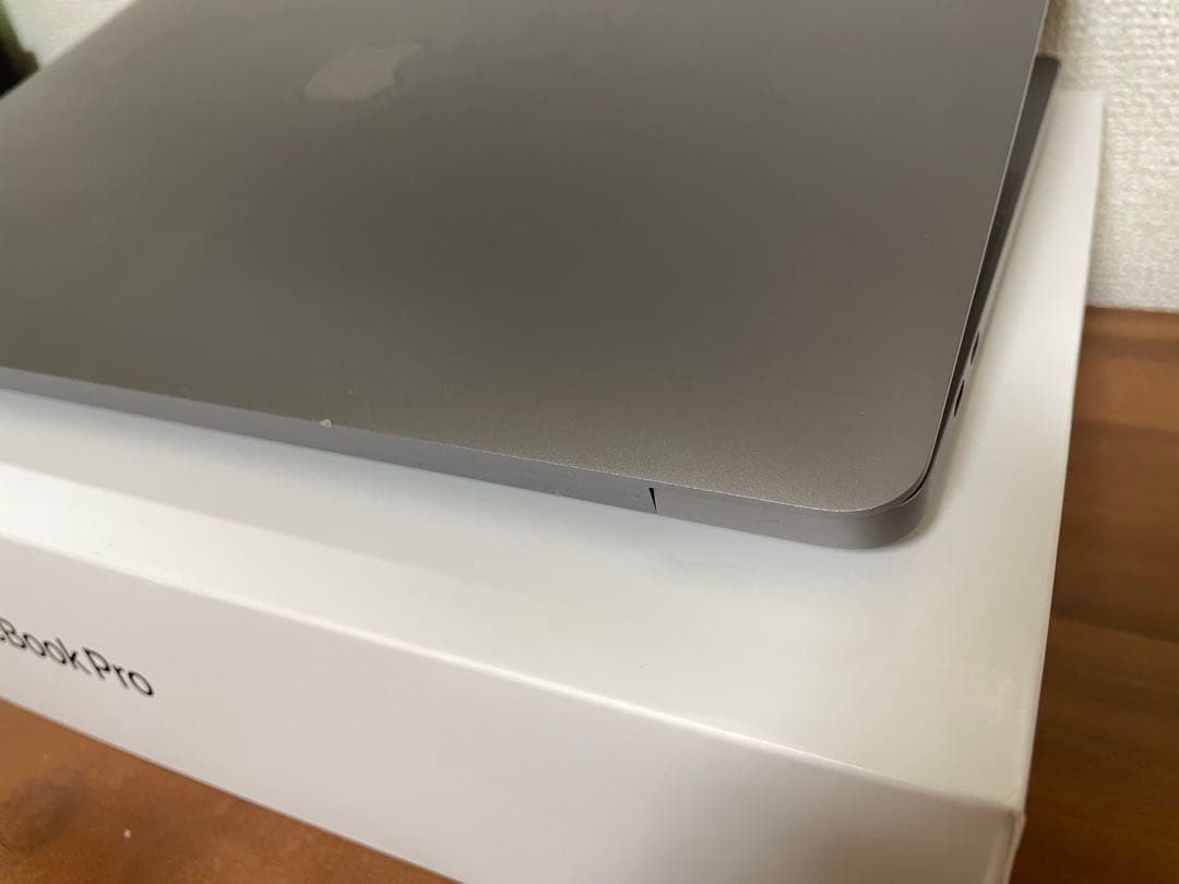 美品/箱.スタンド MacBook pro 13インチ16GB 512GB i7