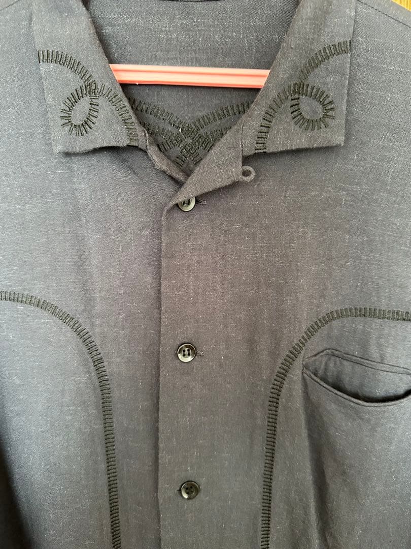 ケルト&コブラ　刺繍長袖シャツ　ブラック！