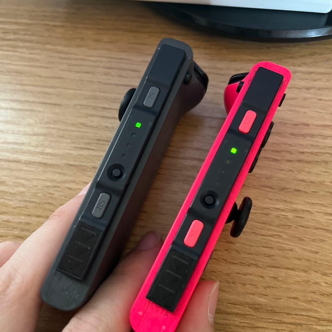 NintendoSwitch 本体 + Joy-Conグリップ + 電源アダプタ