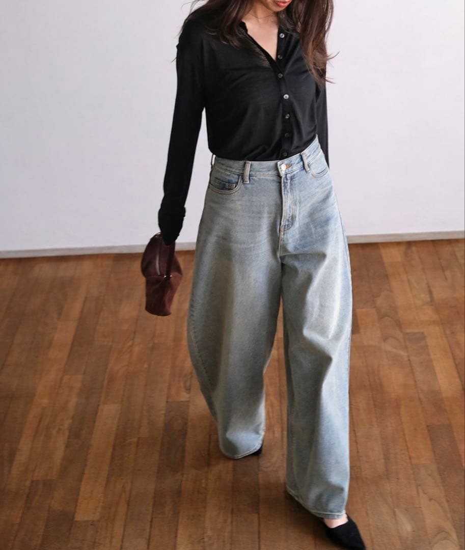 AKTE アクテ バギートップデニムパンツ