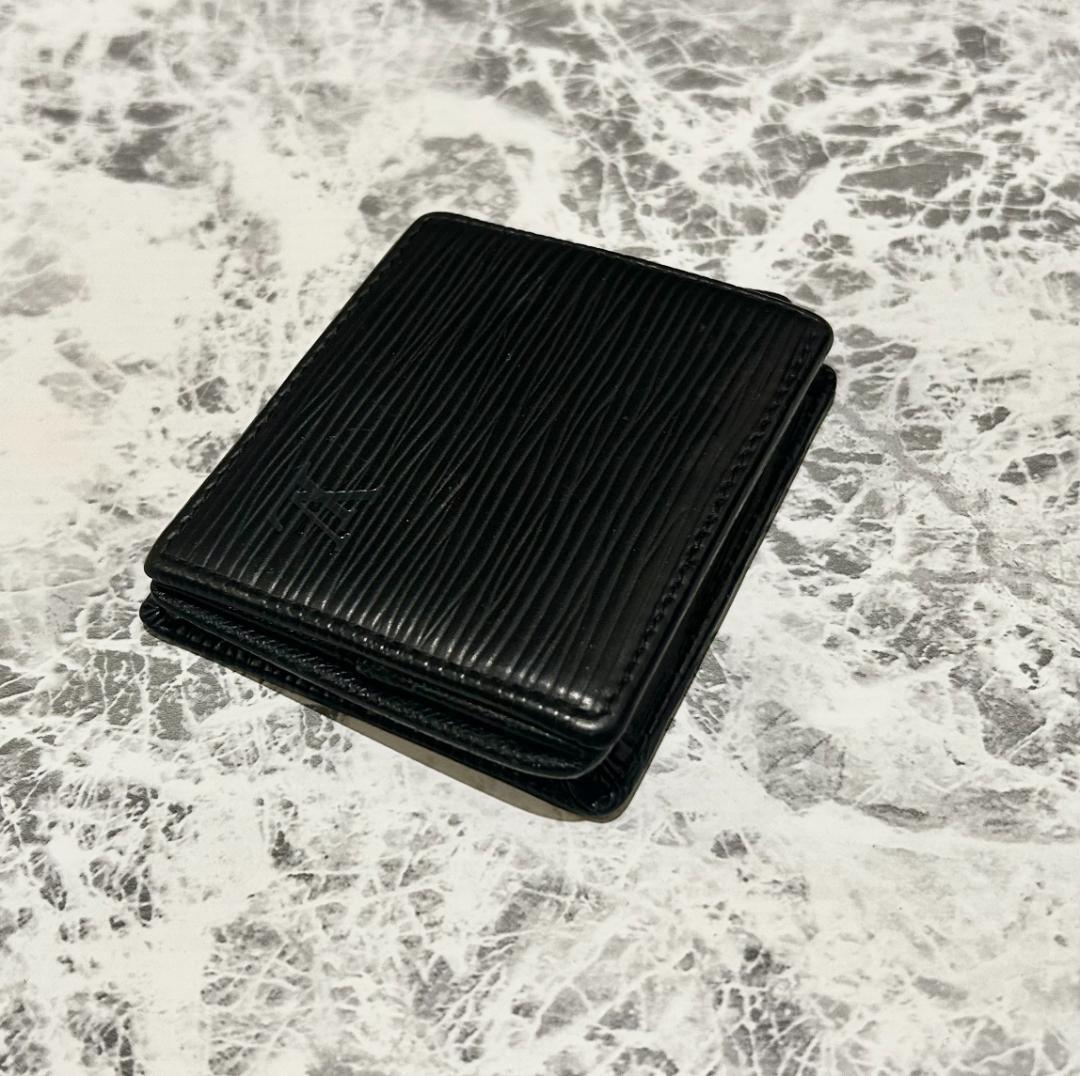 LOUIS VUITTON ルイヴィトンエピ　ケース　小銭入れ　ブラック