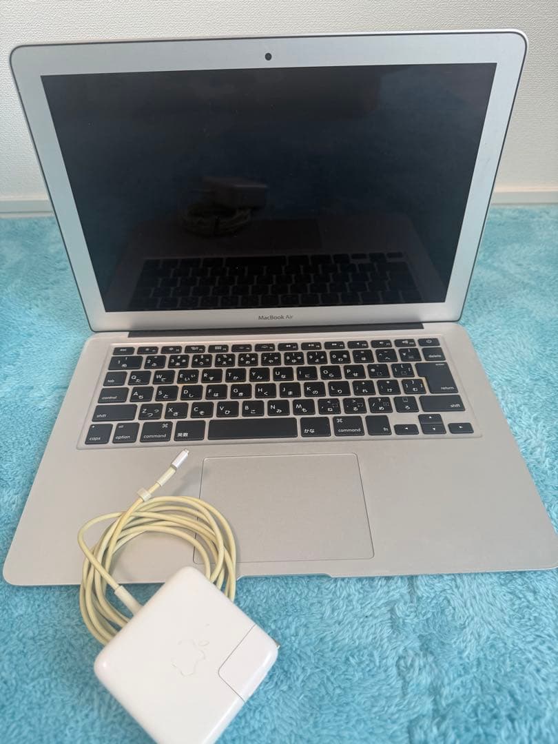 Apple MacBook Air 2016 充電器付き 本体