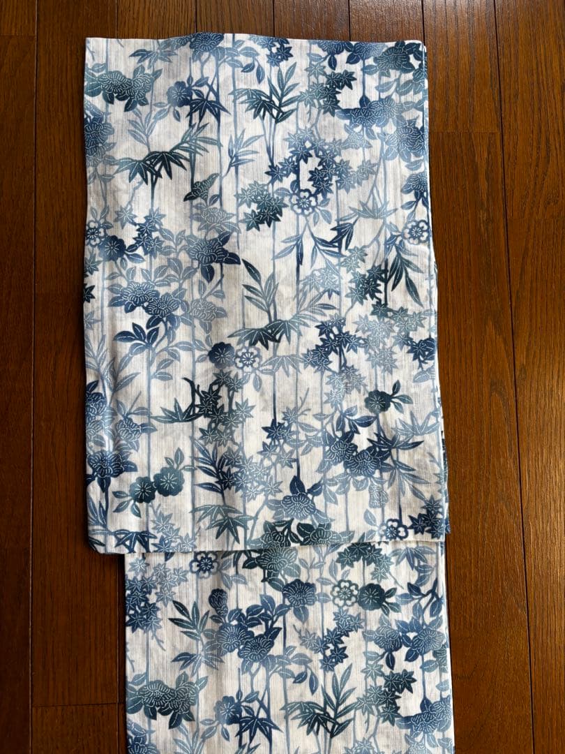 着物ユーザー必見‼️ 美品‼️綿麻浴衣　お誂え　白×藍色