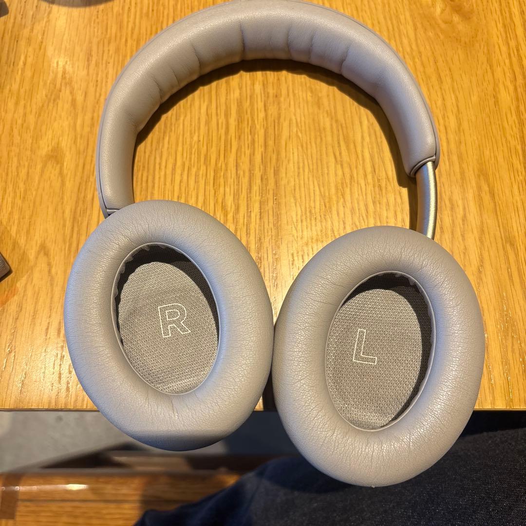 Bose ワイヤレスヘッドホン グレー