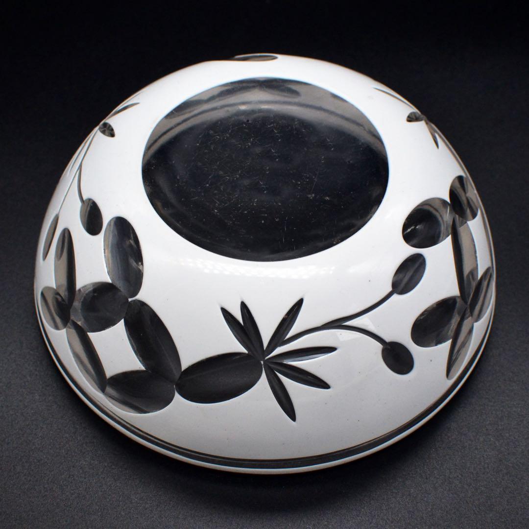 大正　戦前　白被せ切子　レトロガラス ガラス鉢 　外切子