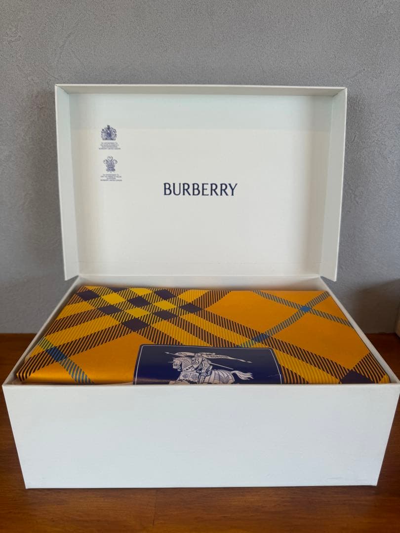 Burberry カシミヤウールマフラー
