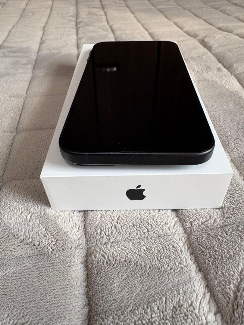 『美品』iPhone 15 Plus 128GB