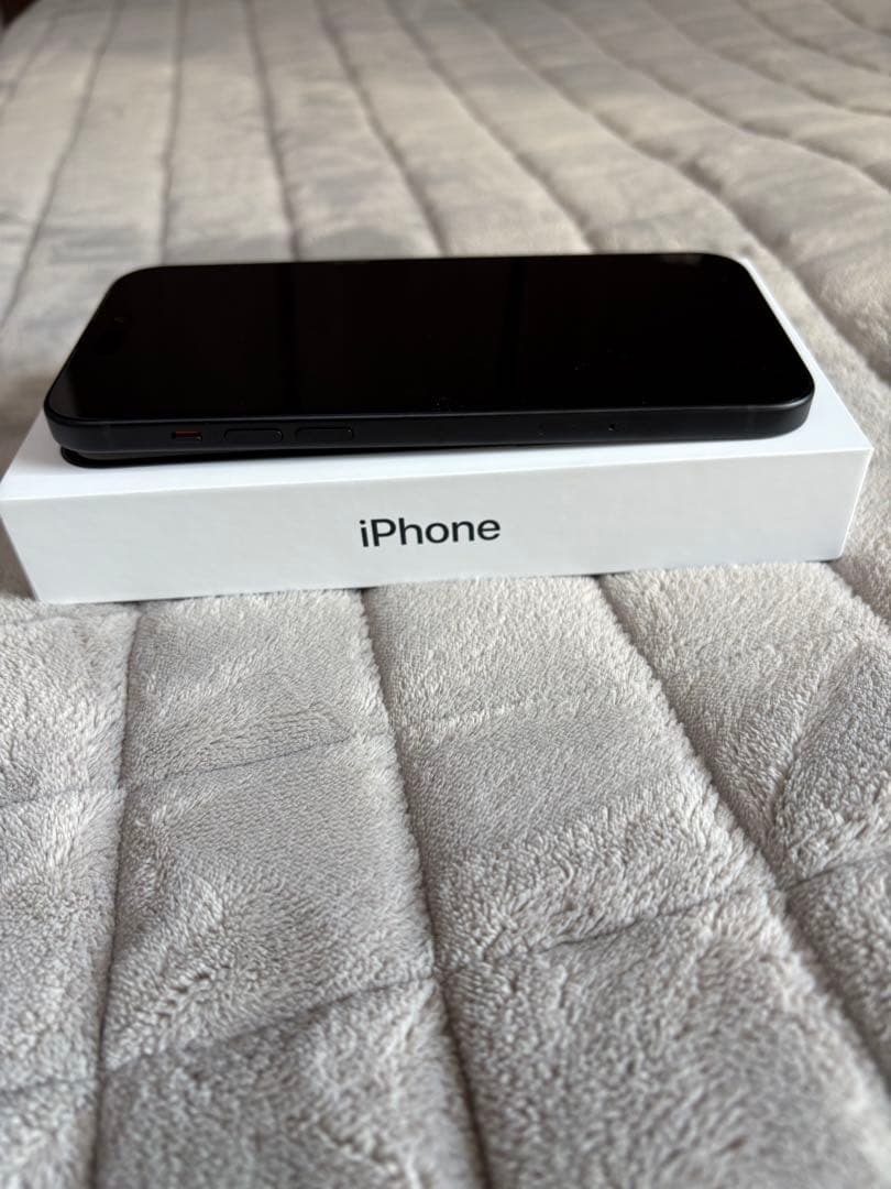 『美品』iPhone 15 Plus 128GB