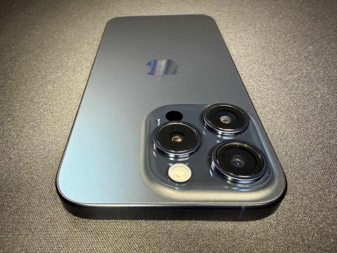 iPhone15pro 256GB ブルーチタニウム　【美品】