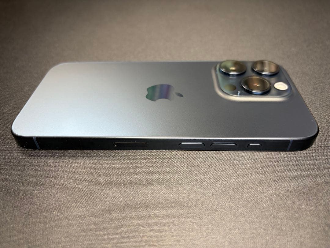 iPhone15pro 256GB ブルーチタニウム　【美品】