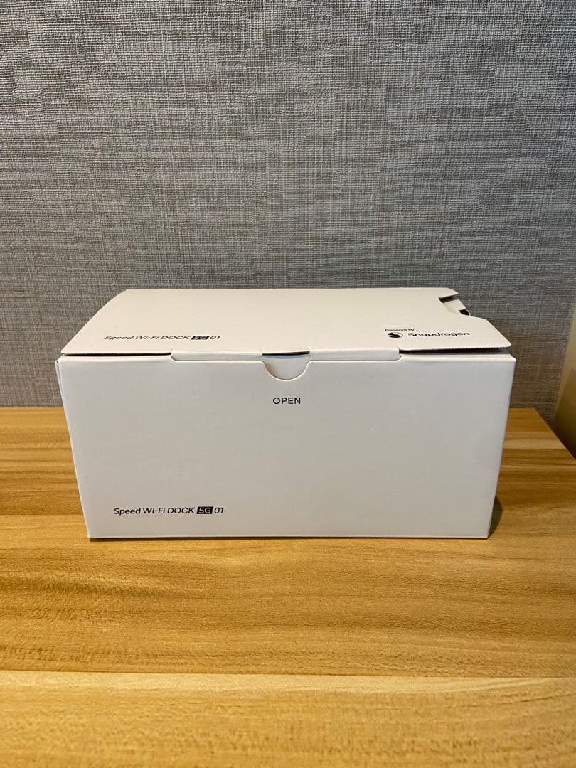 Speed Wi-Fi DOCK 5G 01 未使用