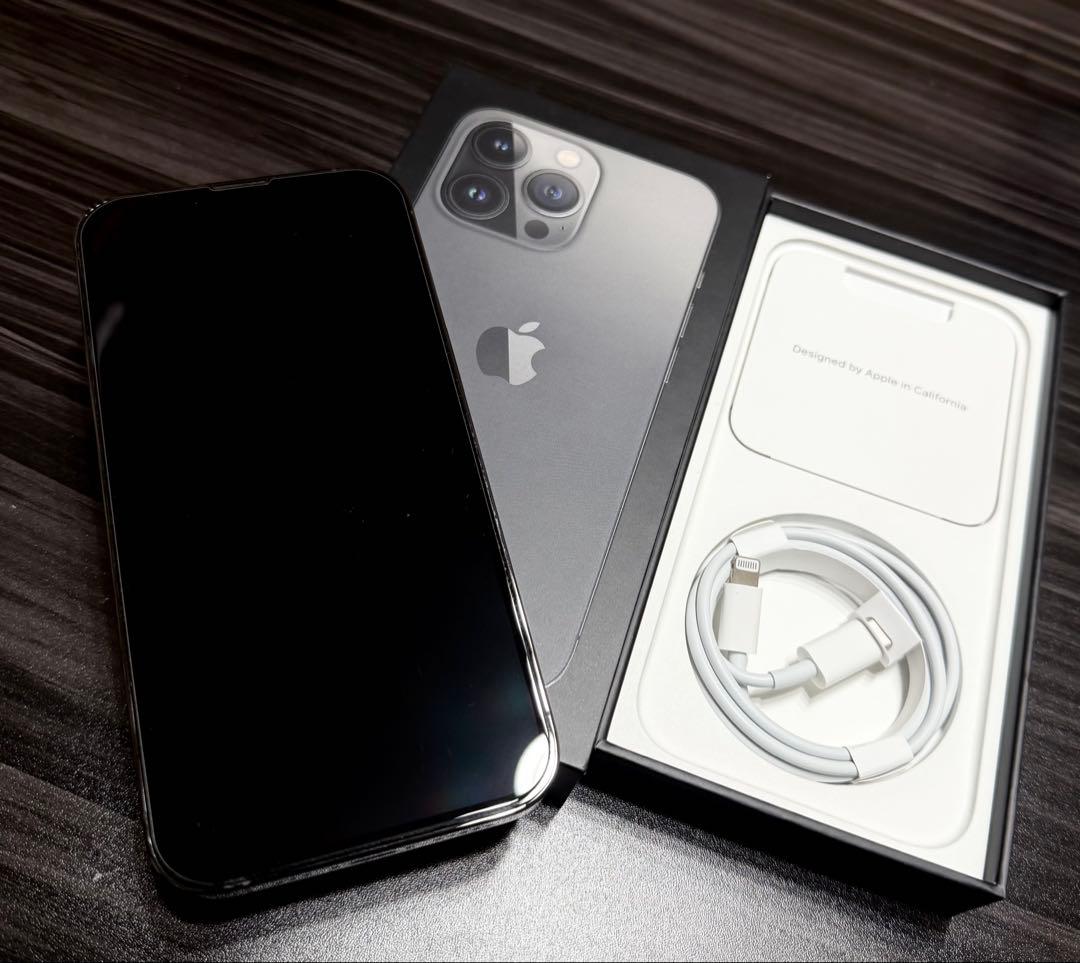 【美品】iPhone13 pro 256GB グラファイト