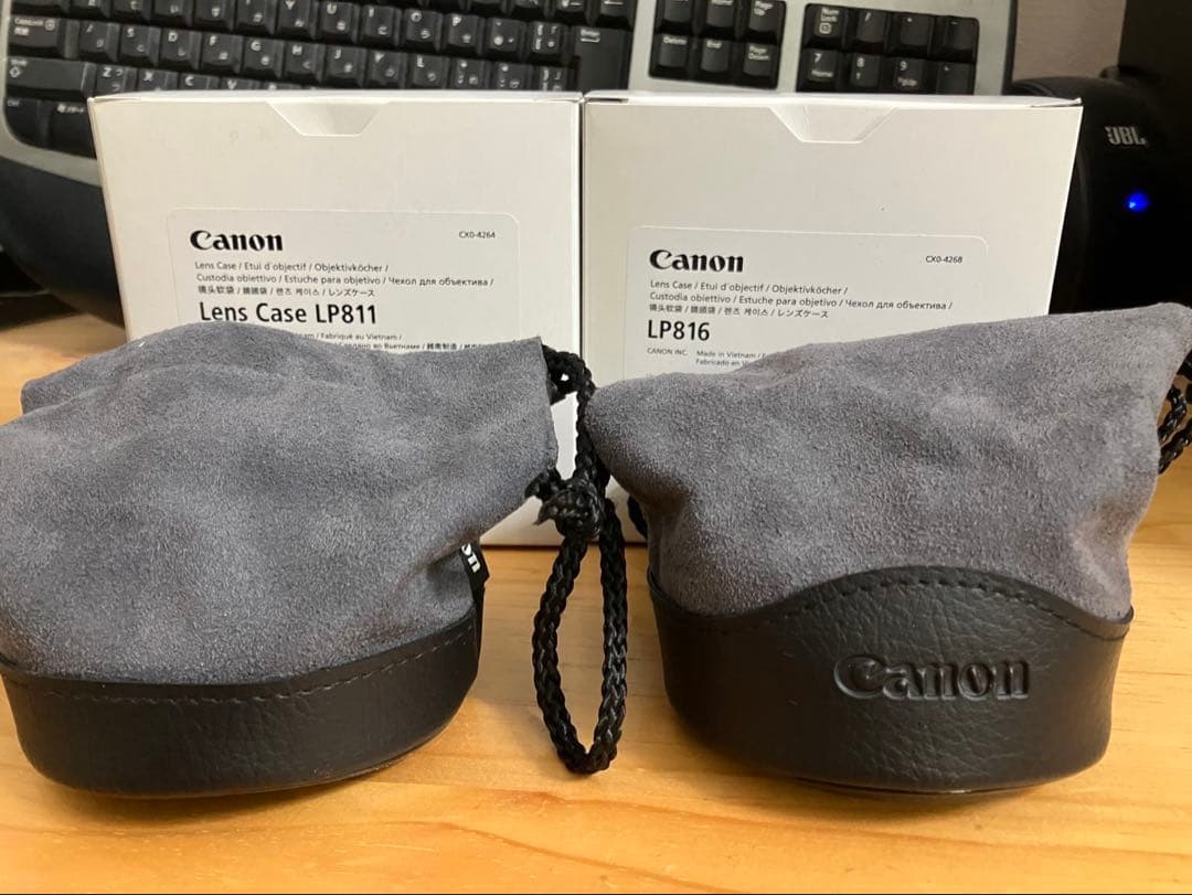 Canon EOS Kiss M EF−M15−45 EF-M 18-150m