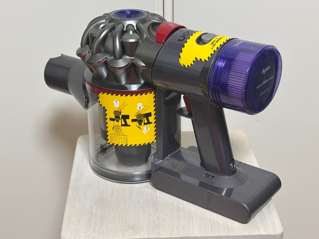 【美品】ダイソン SV10K 本体