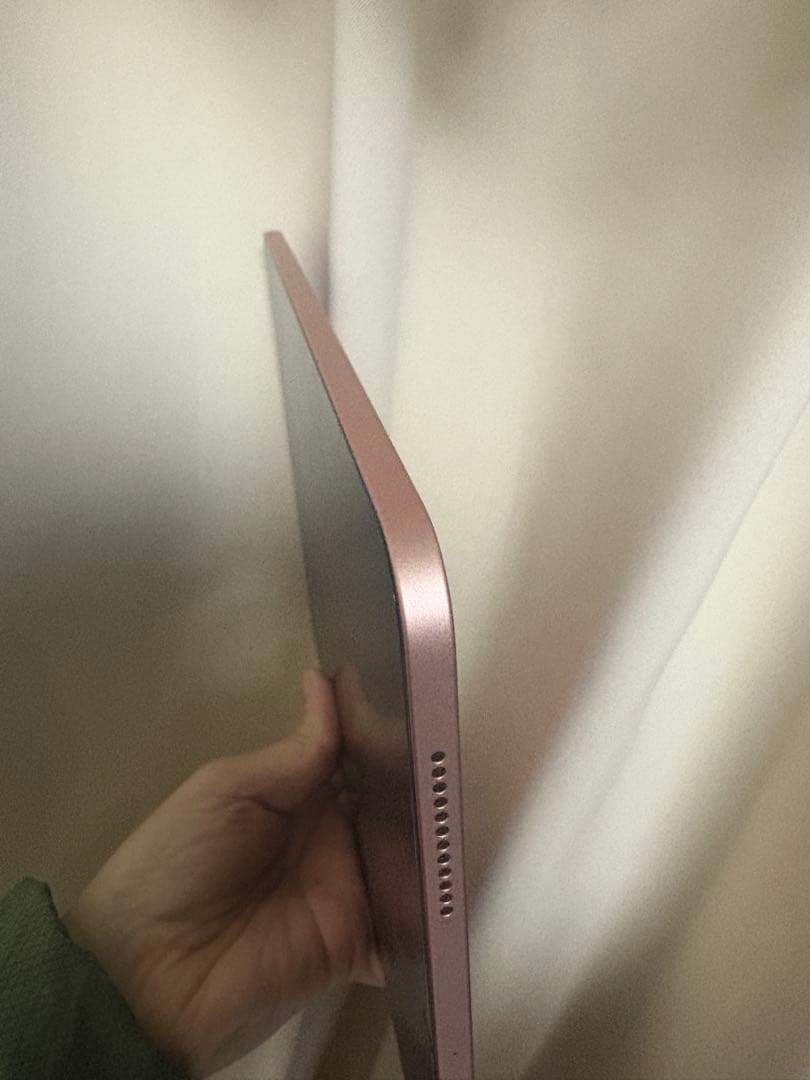 iPad Air 第4世代（Wi-Fiモデル / 64GB / ローズゴールド）