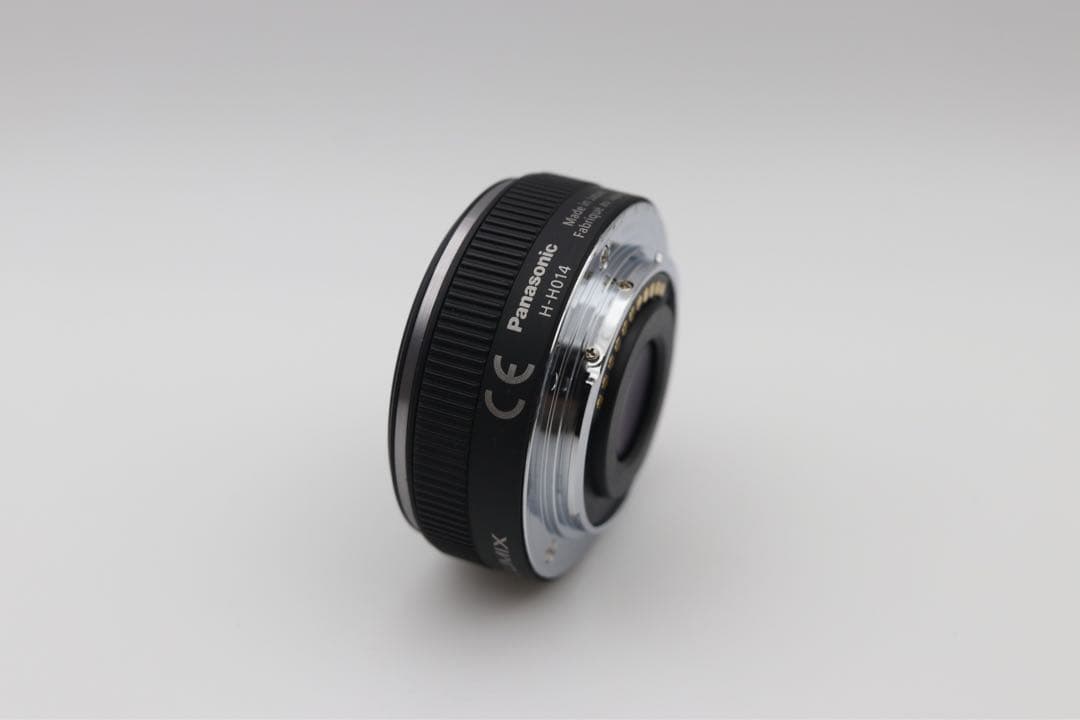 ☆美品【Panasonic】LUMIX G 14mm F2.5 H-H014