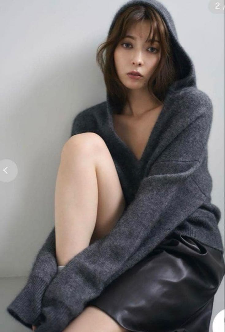 FRAY I.D フレイアイディー ショートニットフーディー GRY