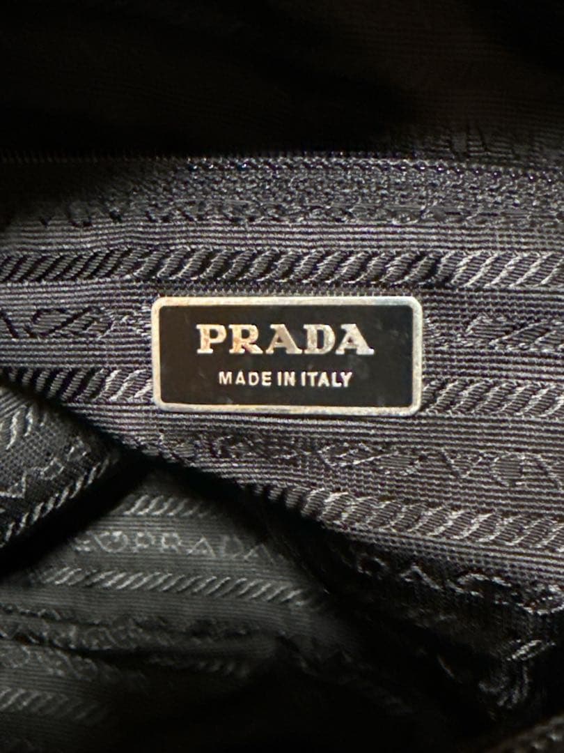 PRADA プラダ 三角ロゴ アイコン ナイロン ショルダーバッグ