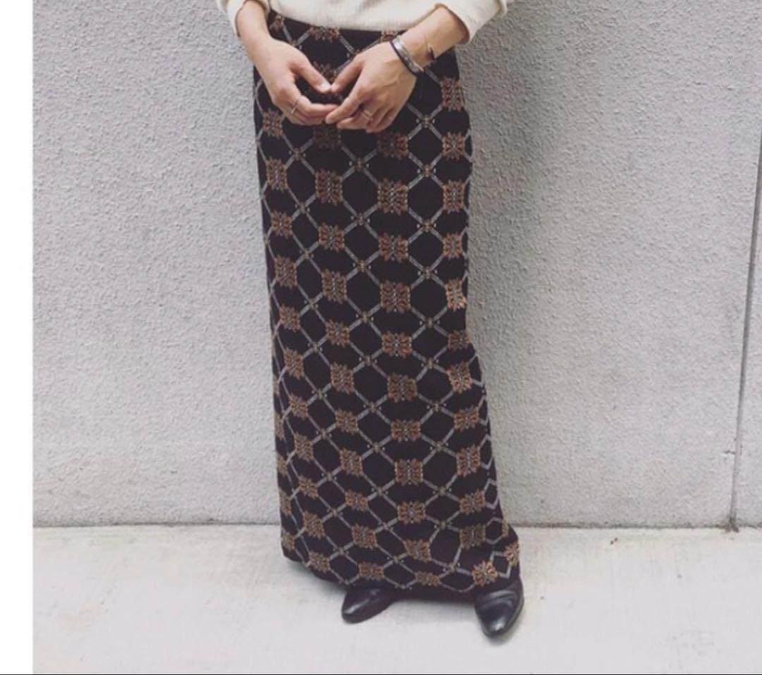 nowos ジャガードスカート