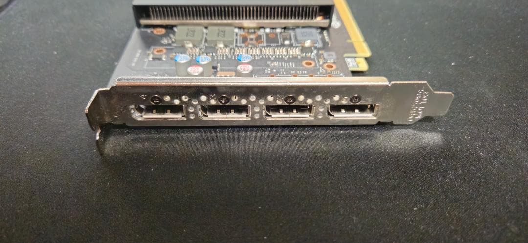 グラフィックボード・グラボ・ビデオカード Nvidia Quadro P2200 5GB