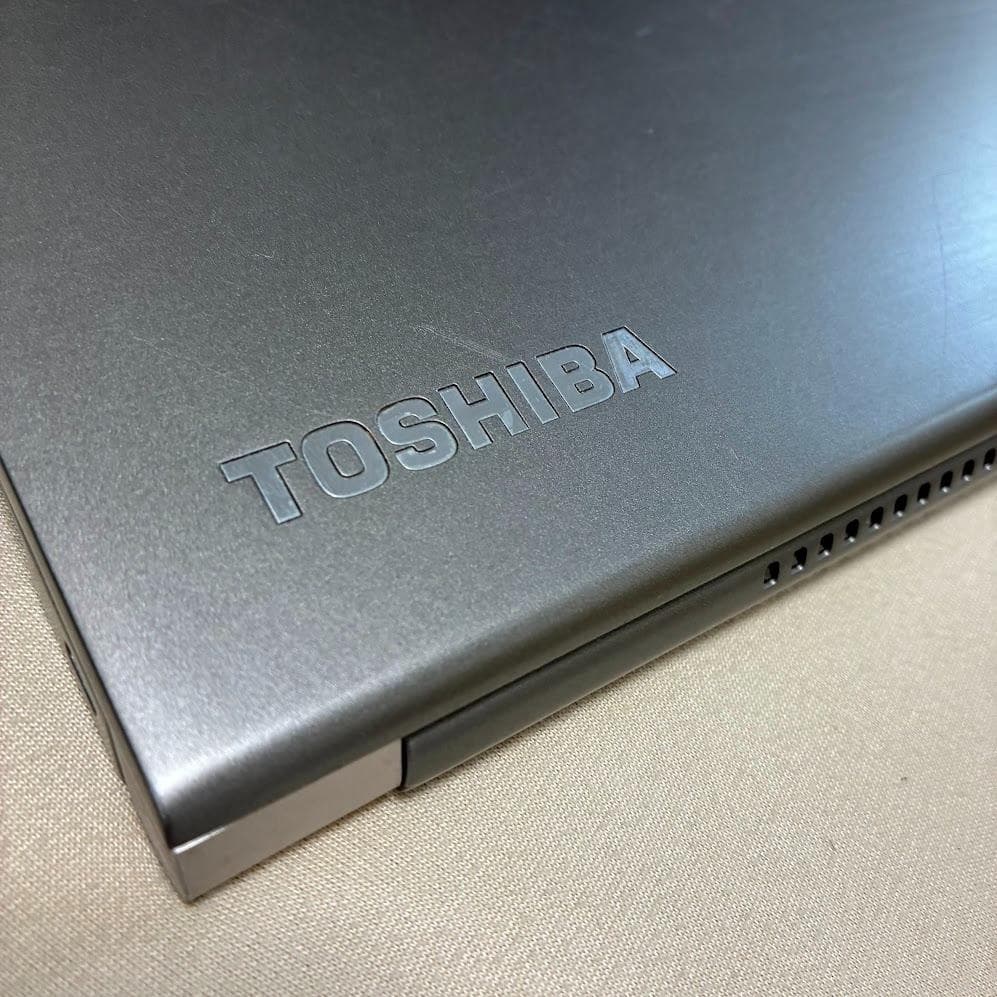 Dyabook Core i7, SSD512GB, 16GB 軽量