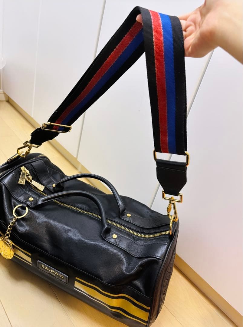 BALMAIN ボストンバッグ バレルバッグ　ショルダーストラップ　ドラムバッグ