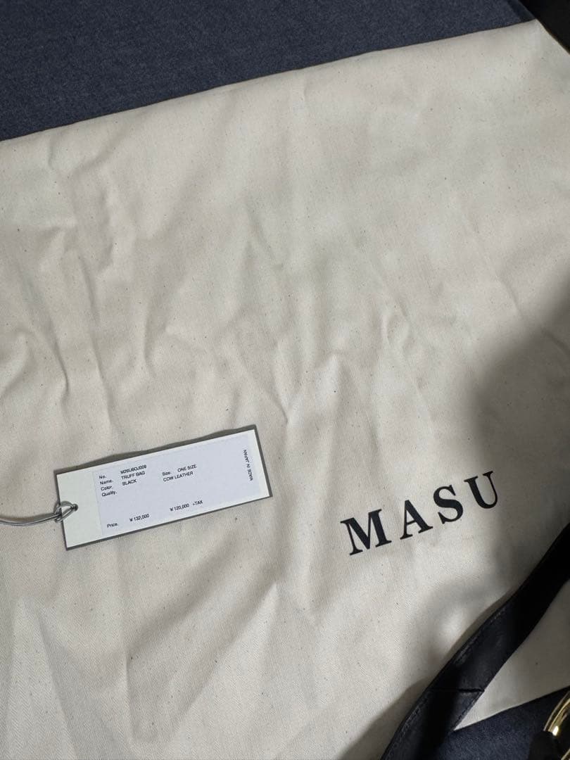 ベ*ン様 MASU 26ss TRUFFE BAG ブラック