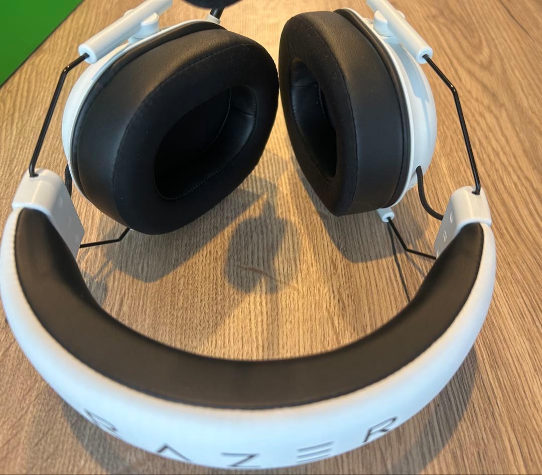 Razer BlackShark V2 Hyperspeed ホワイト