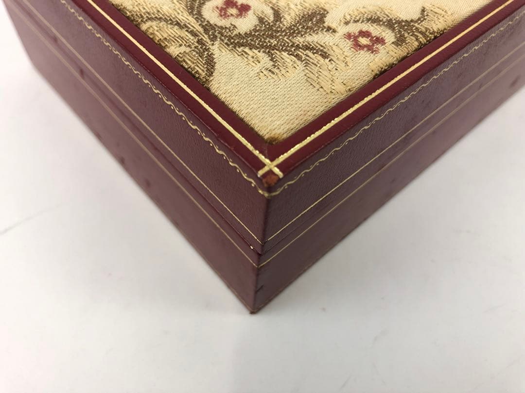 y*。様 ロレックス　空き箱　内箱　取説　小冊子　レッド　刺繍