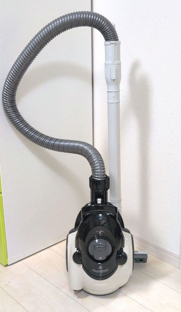SHARP EC-CT12-C 　サイクロン掃除機　2022年製
