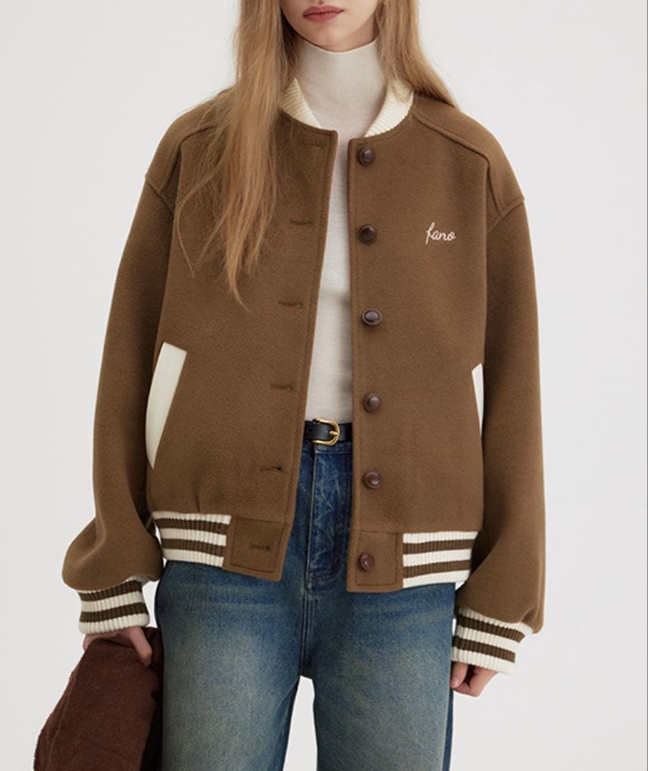 新品　定価28,980円　Fano Studios フロントロゴスタジャン