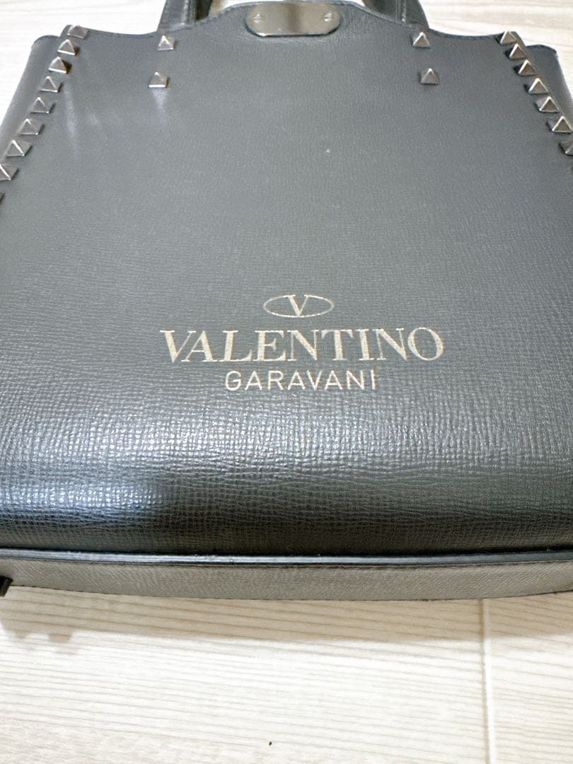 VALENTINO GARAVANI ブラック　ミニトートバッグ