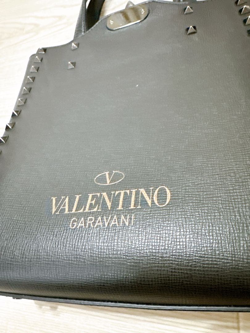 VALENTINO GARAVANI ブラック　ミニトートバッグ