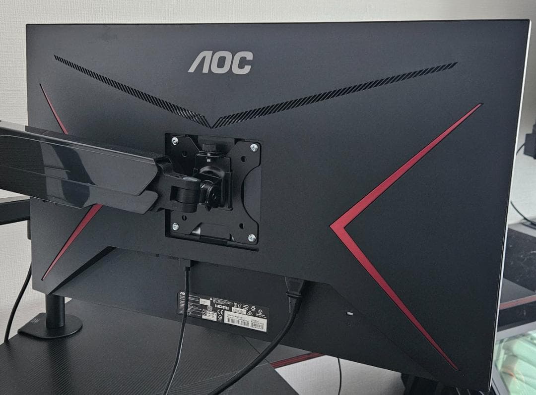 AOC 27インチ ゲーミングモニター (IPSパネル)