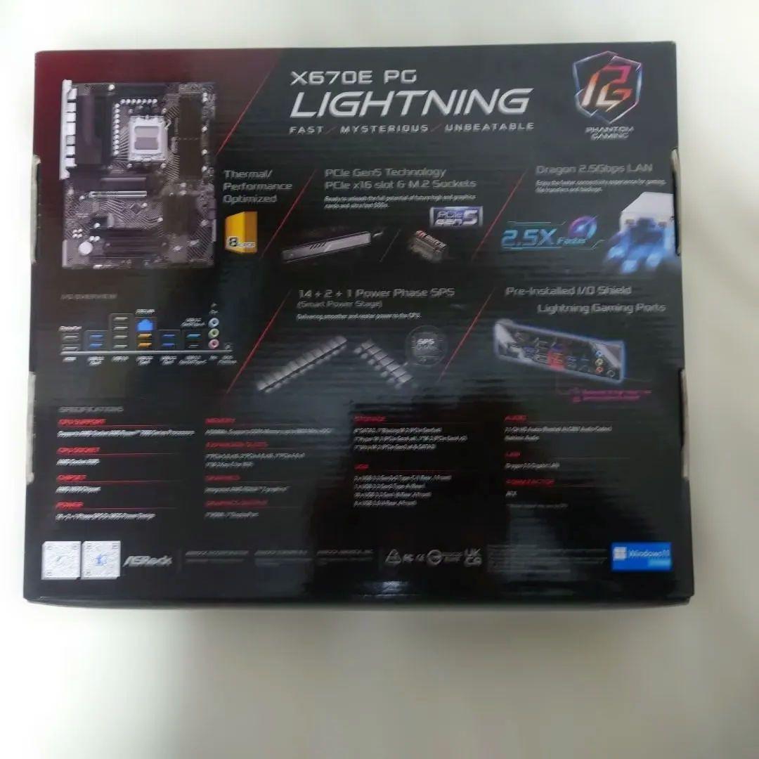 [新品]ASRock X670E PG LIGHTNING マザーボード
