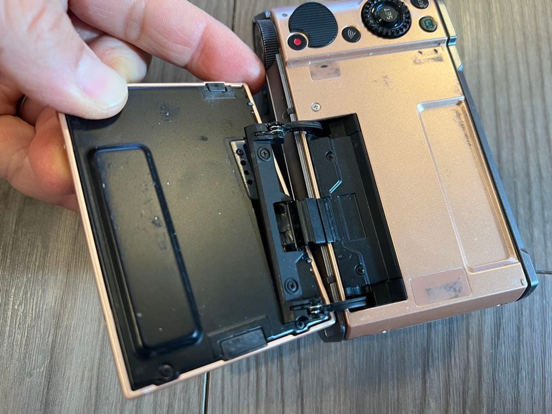 【ジャンク品】CASIO EX-ZR1700 EXILIM デジタルカメラ