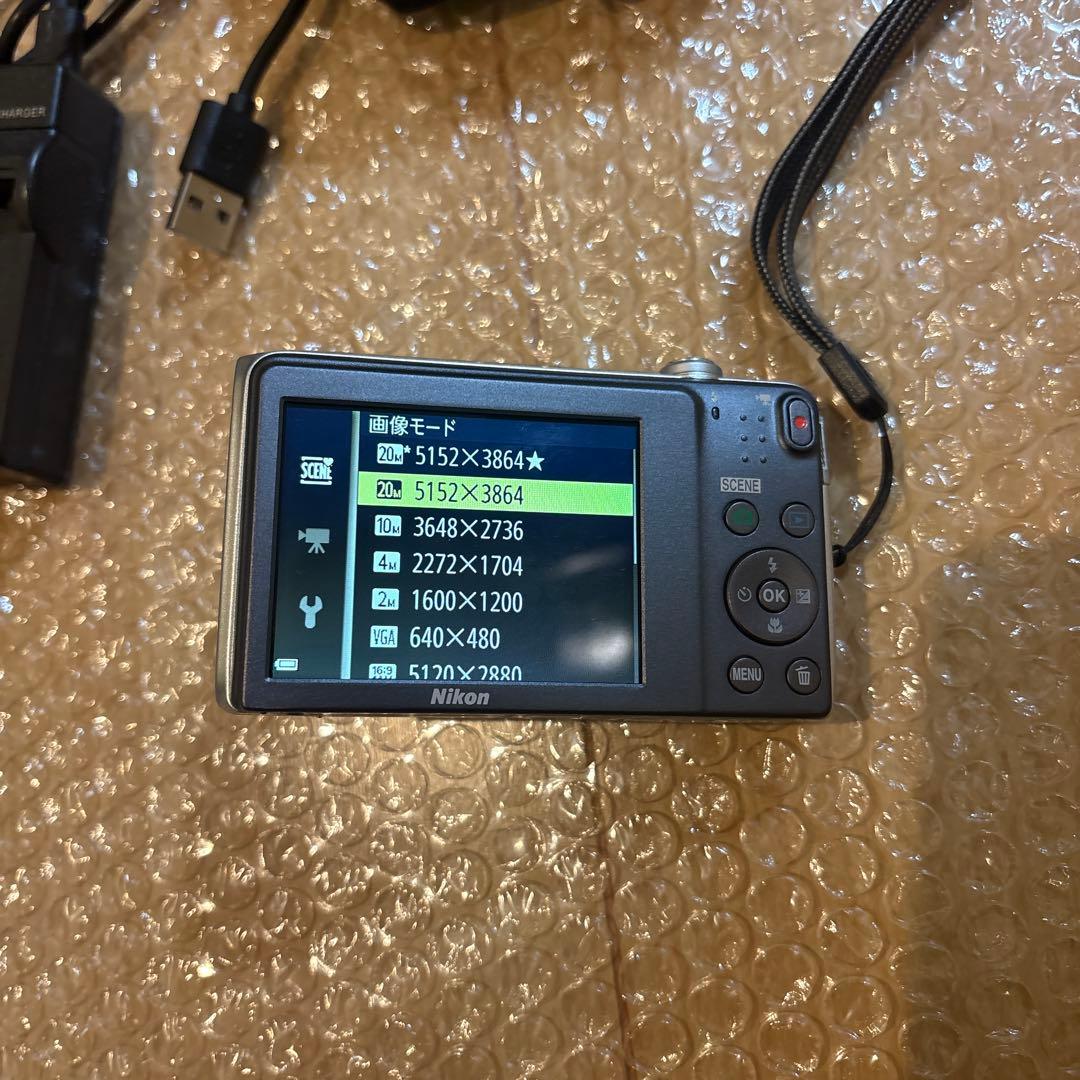 Nikon COOLPIX S3600 デジタルカメラ