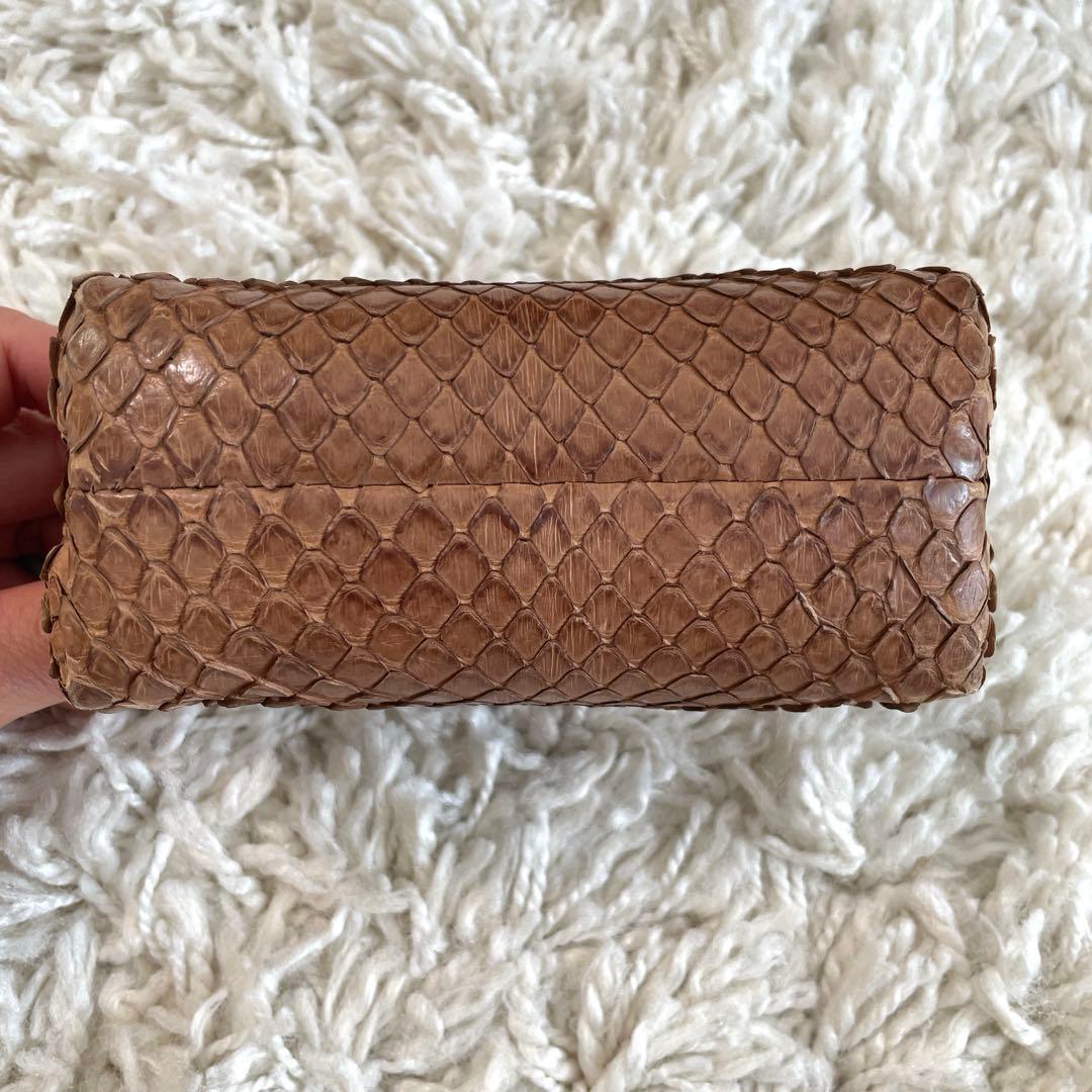 ボッテガ ポーチ パイソン ベージュ