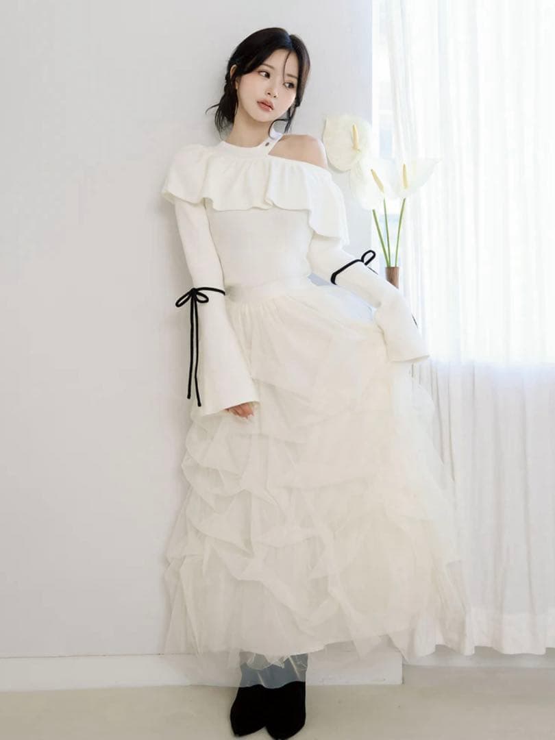 新品・未開封♡Darich♡ベルスリーブフリルニットトップス　IVO