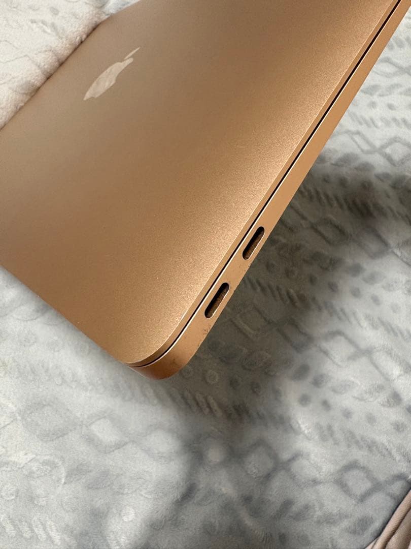 MacBook Air M1 8GB 256GB 13インチ ゴールド