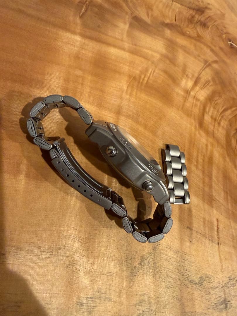 シチズン　デジアナ　クロノグラフ　チタン