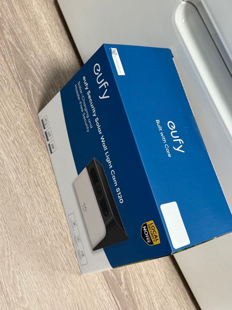 【新品未開封】anker eufy Wall Light Cam S120