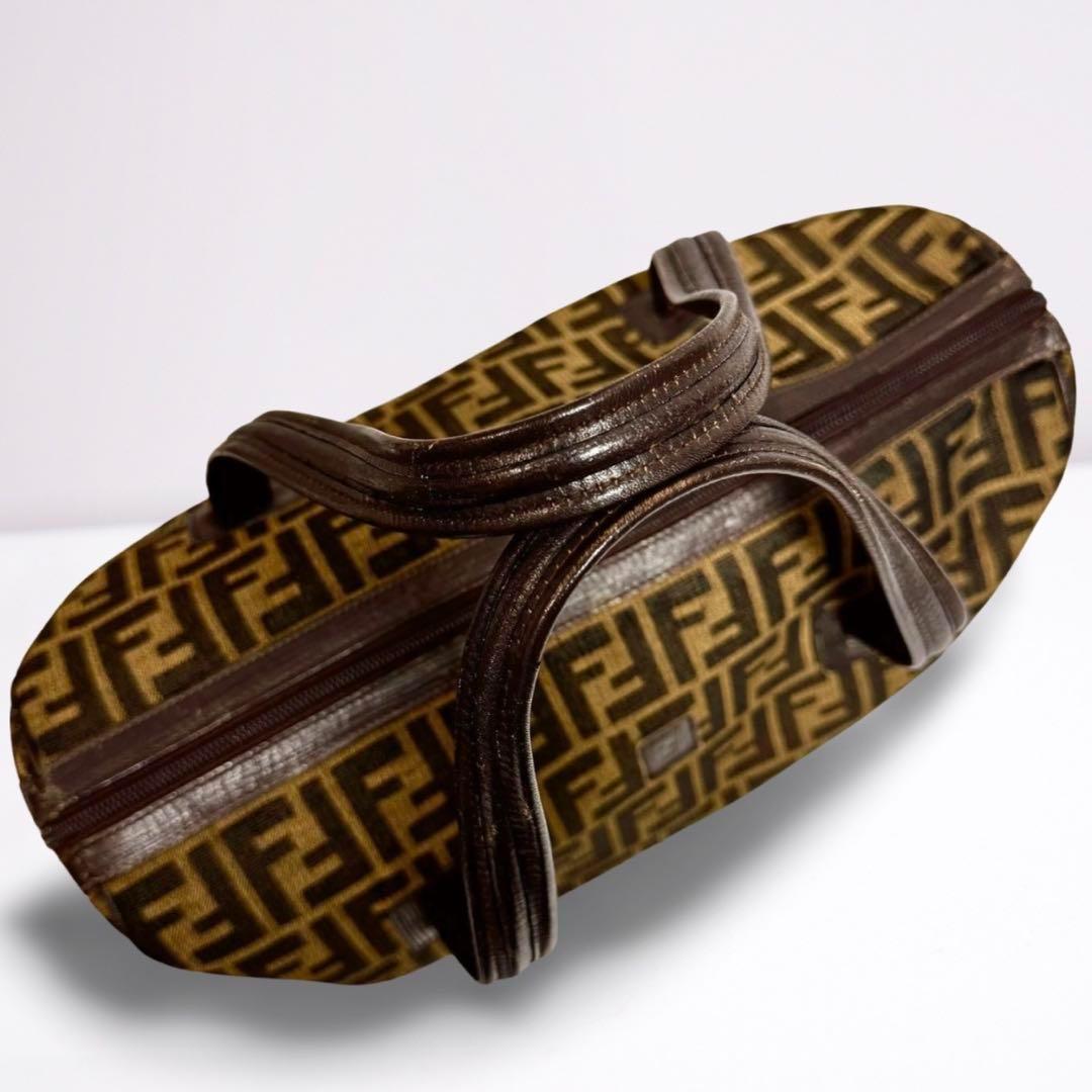 【正規品】フェンディ FENDI ズッカ ボストンバッグ FFロゴ 茶 男女兼用