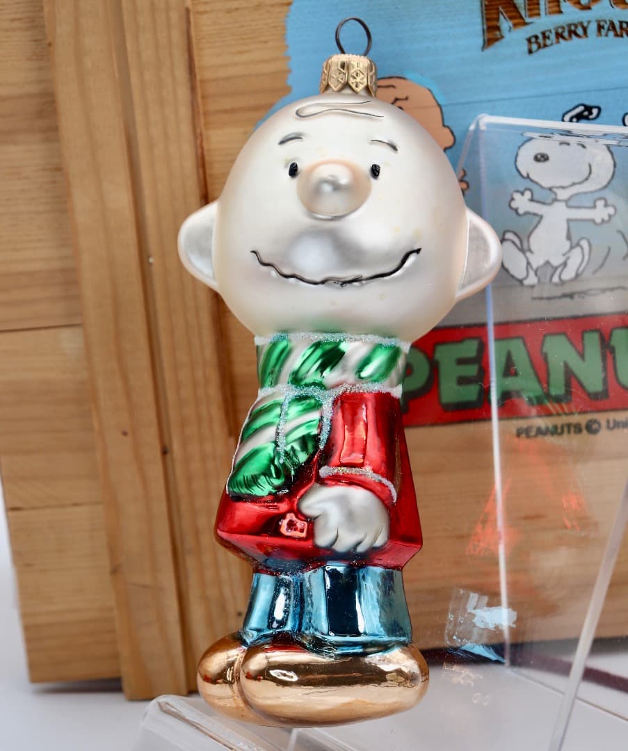 アリス・イン・ワンダーランドとスヌーピー ガラス２セットPOLAND製